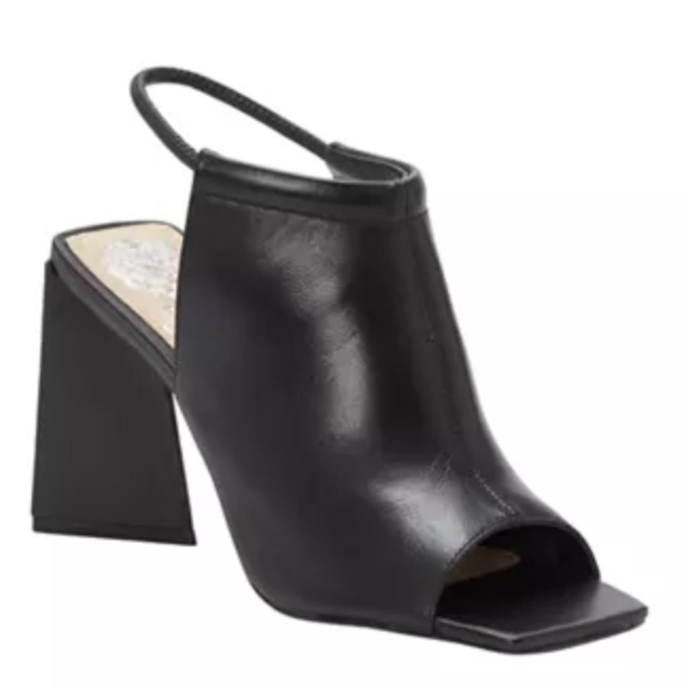 Vince Camuto "EUC"